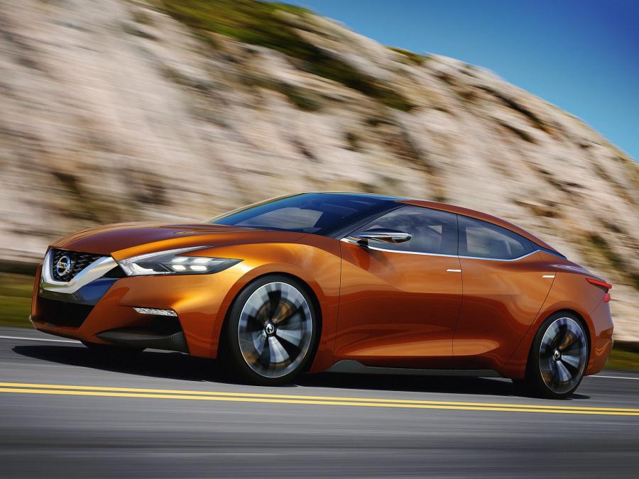  Nissan Sport Sedan Concept 2014 года  (фото 18 из 28)